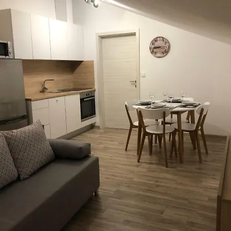Ideal 1 Apartment Tribunj (Sibenik-Knin)